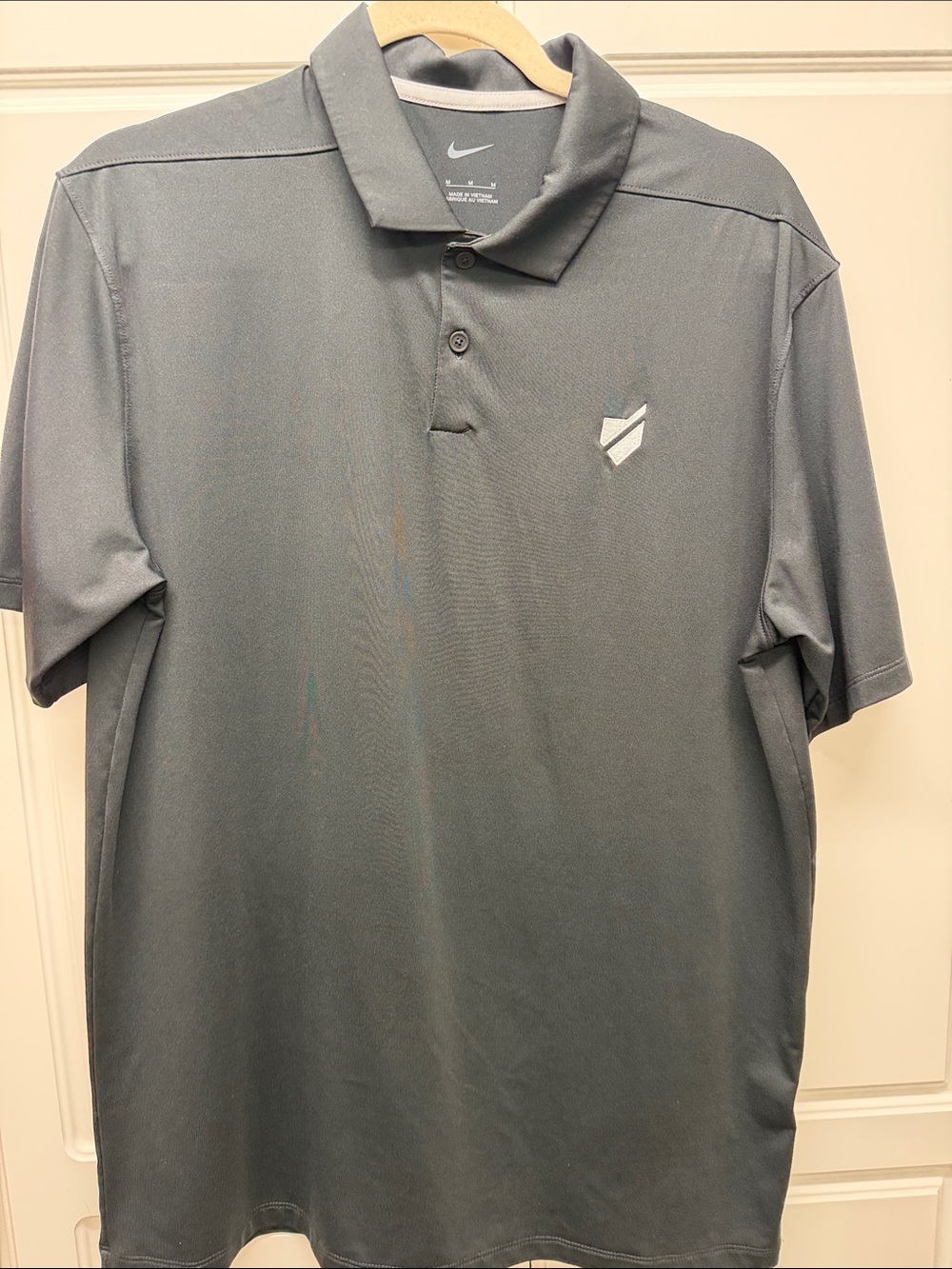 Nike Men’s Black Short Sleeve Polo with Chest Emblem